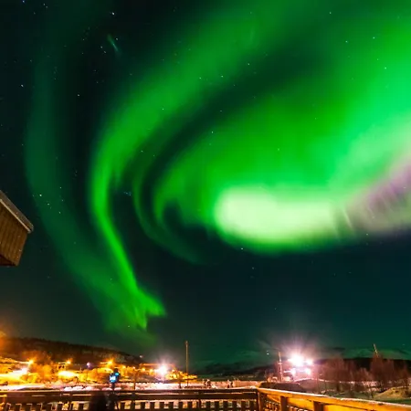 Med Fantastisk Utsikt. Daire Tromsø
